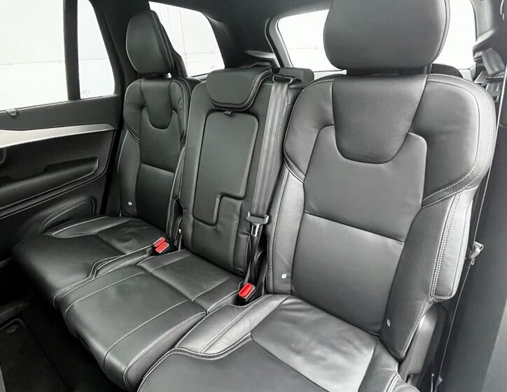 Volvo XC90 SUV 2,0 l 173 kw