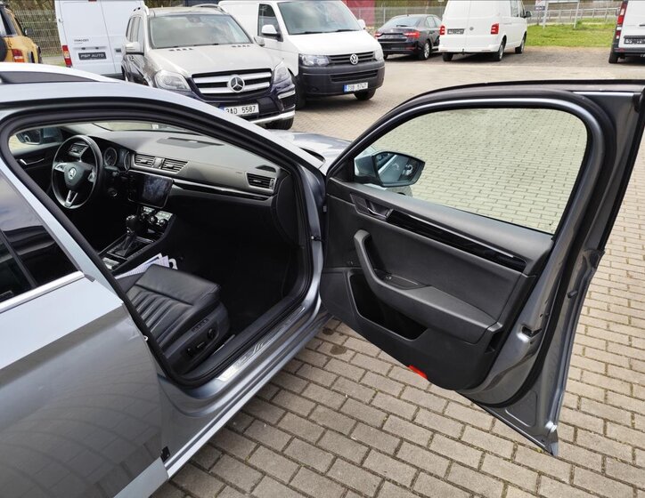 Škoda Superb Kombi 2,0 l 140 kw