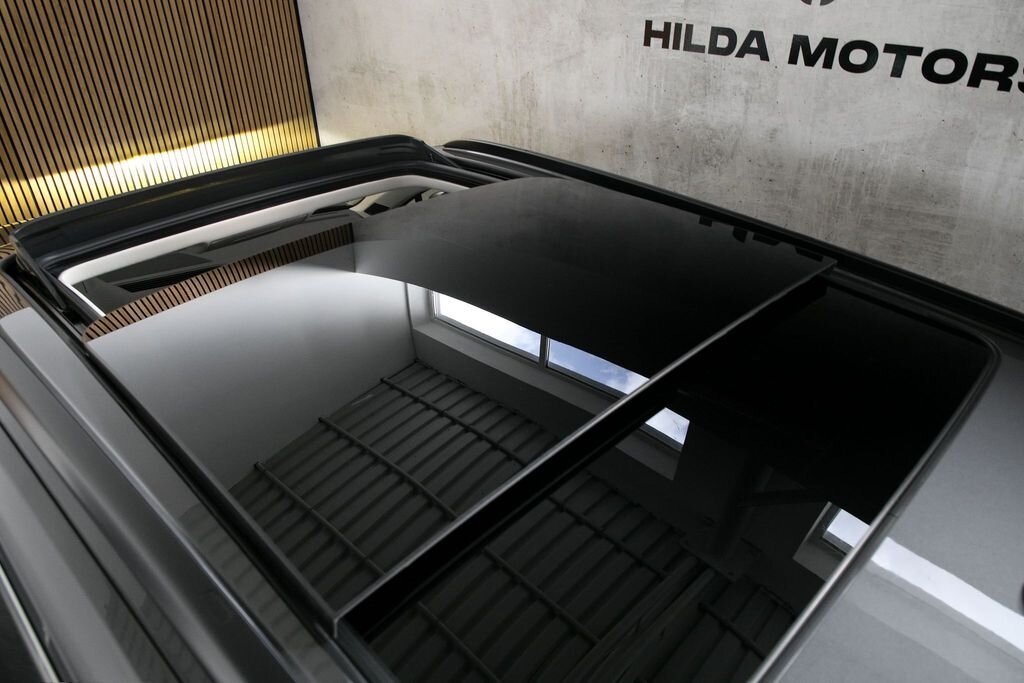 Volkswagen Touareg SUV / Terénní 3,0 l 210 kw