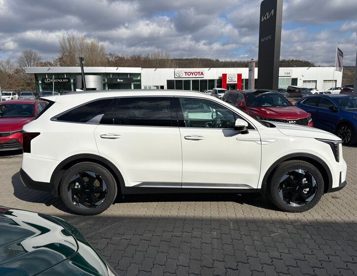 KIA Sorento SUV 1,6 l 155 kw