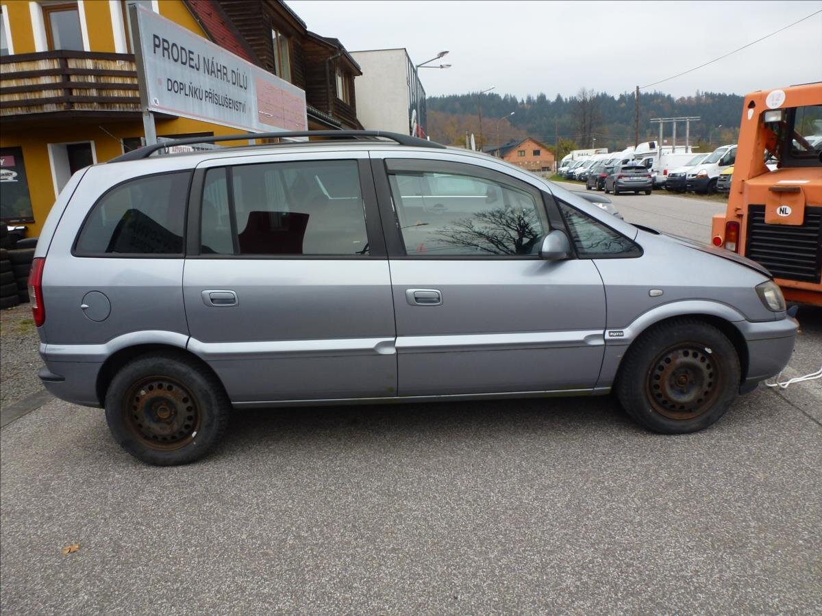Opel Zafira Kombi 2,2 l 92 kw