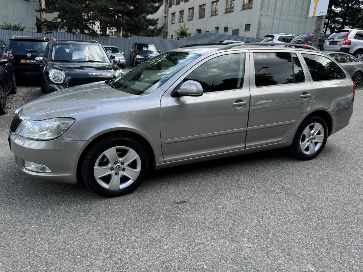 Škoda Octavia Kombi 1,6 l 77 kw
