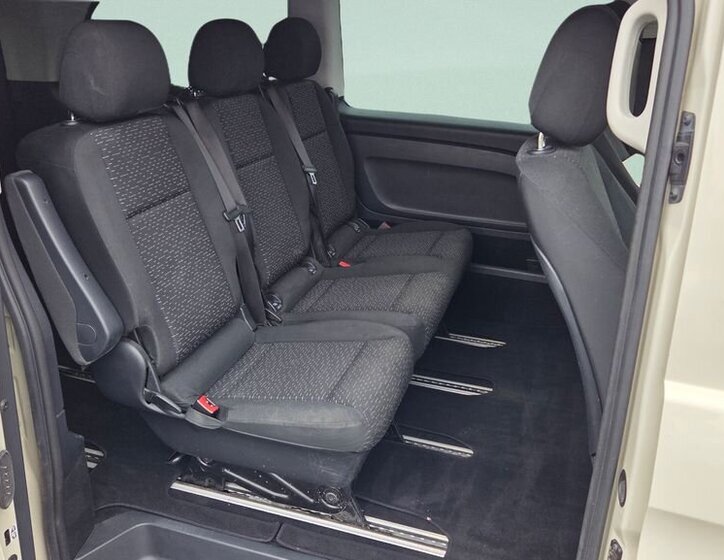 Mercedes-Benz Vito VAN / Minibus 2,0 l 174 kw