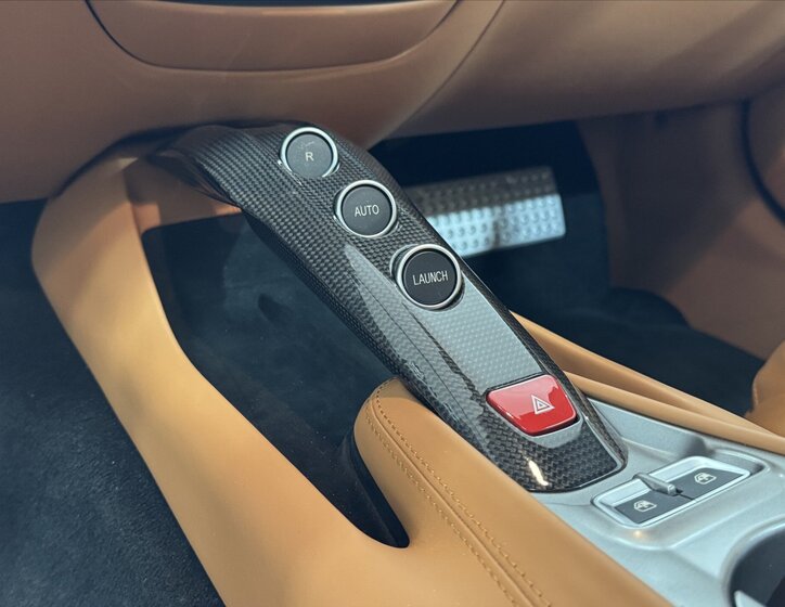 Ferrari F12 Berlinetta Kupé 6,3 l 541 kw