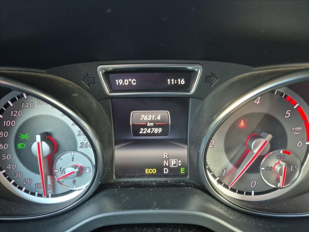 Mercedes-Benz GLA Hatchback 2,1 l 125 kw