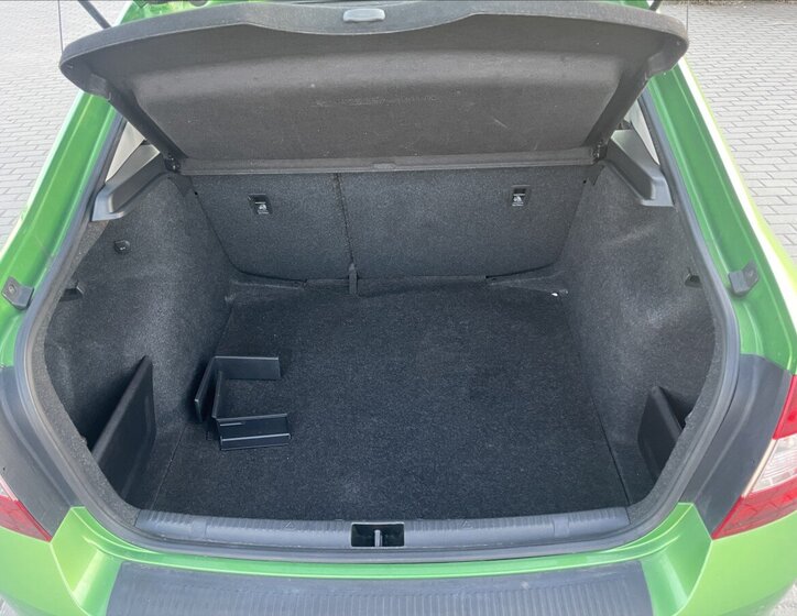 Škoda Rapid Hatchback 999,0 81 kw