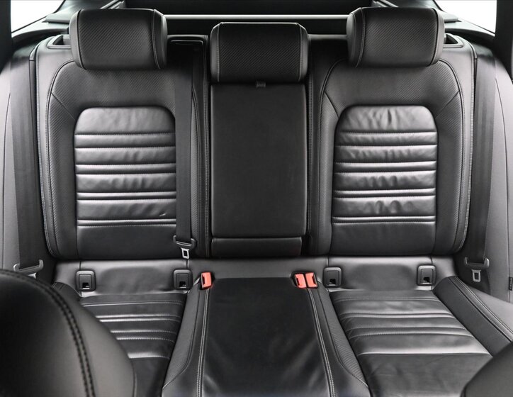 Volkswagen Passat Kombi 1,5 l 110 kw