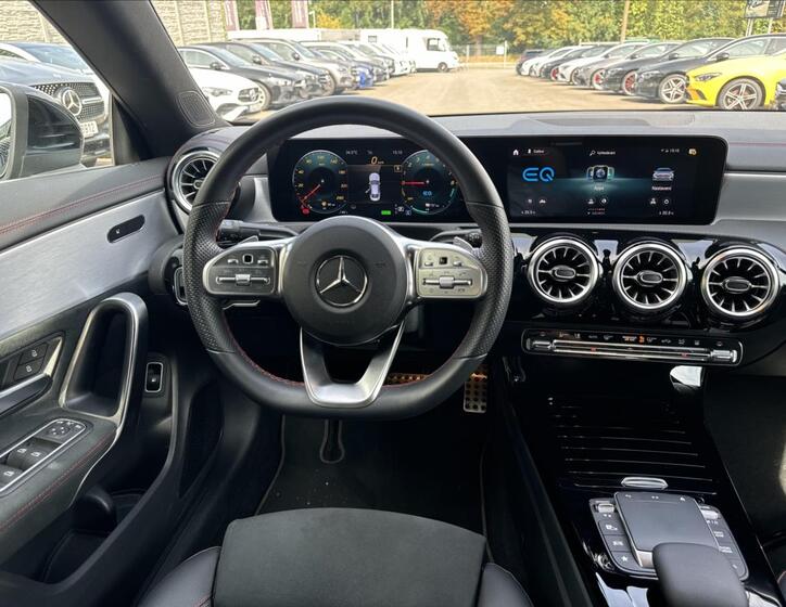 Mercedes-Benz CLA 12