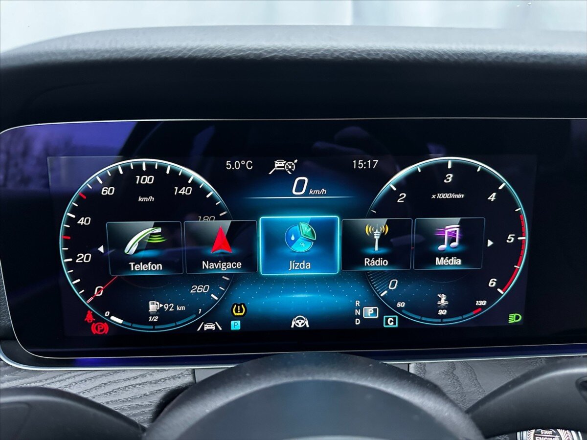 Mercedes-Benz Třídy E Sedan / Limuzína 2,0 l 143 kw