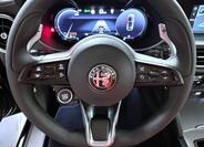 Alfa Romeo Stelvio 18