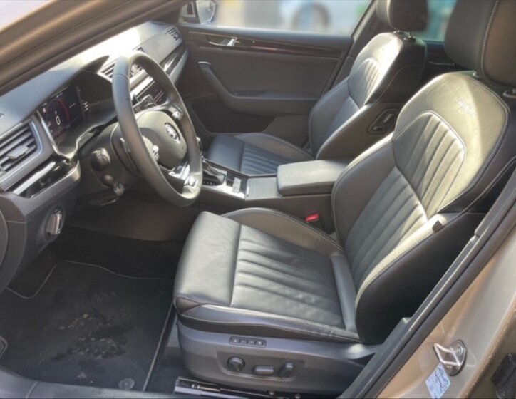 Škoda Superb Kombi 2,0 l 147 kw