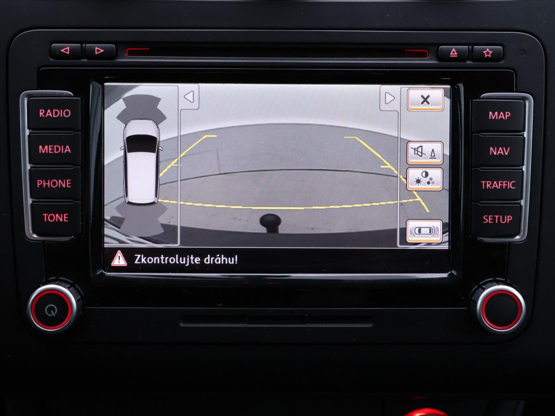 Volkswagen Touran MPV 1,6 l 77 kw