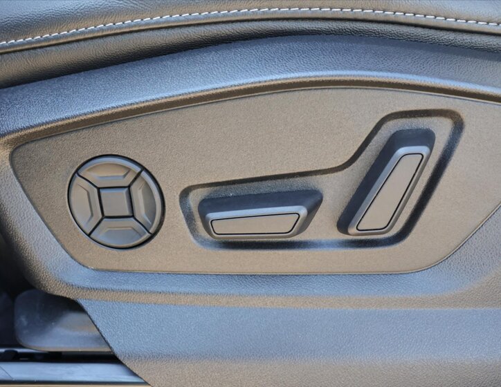 Audi Q7 SUV / Terénní 3,0 l 210 kw