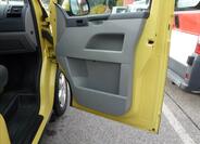 Volkswagen Caravelle 26