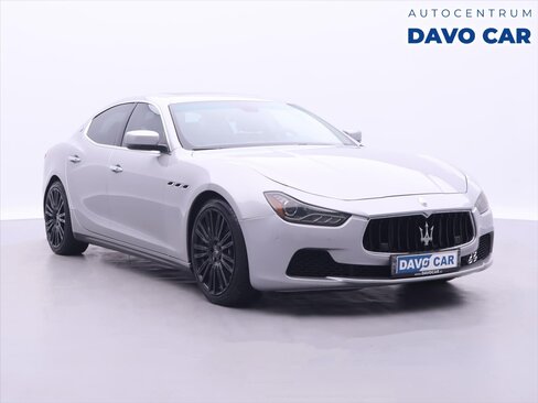 Maserati Ghibli Sedan / Limuzína 3,0 l 302 kw