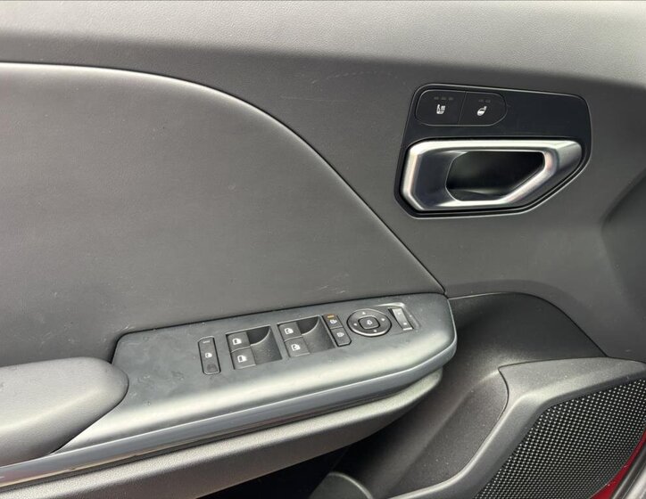 KIA Ostatní Hatchback 1,6 l 110 kw