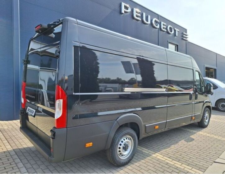 Peugeot Boxer Skříň 2,2 l 132 kw