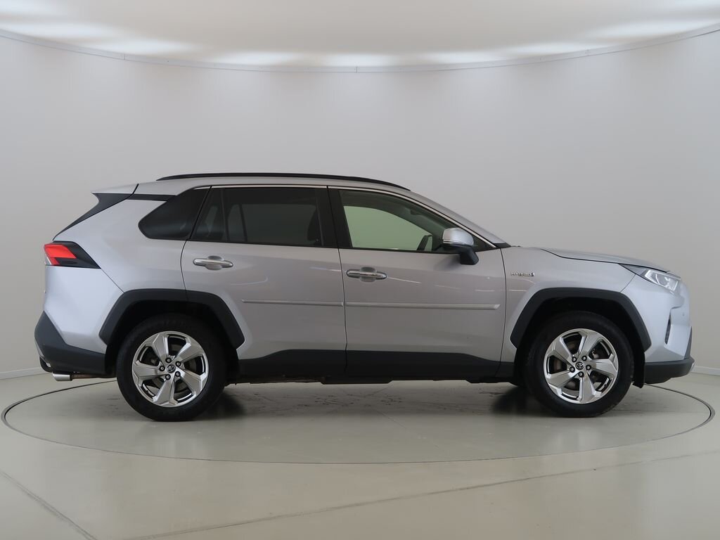 Toyota RAV4 SUV / Terénní 2,5 l 131 kw