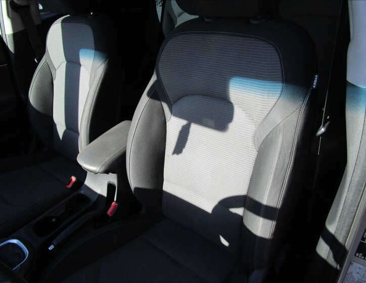 Hyundai i30 Kombi 1,6 l 81 kw