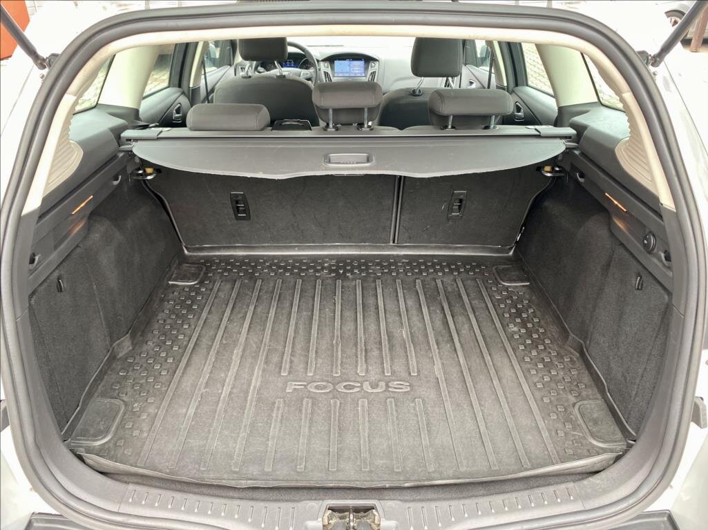 Ford Focus Kombi 1,5 l 88 kw