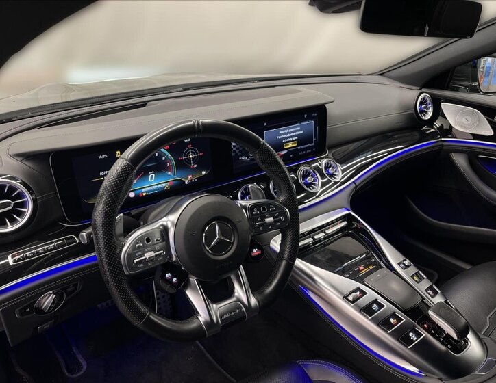 Mercedes-Benz AMG GT 9