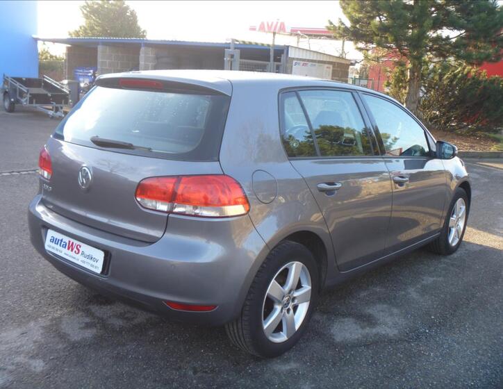 Volkswagen Golf 6