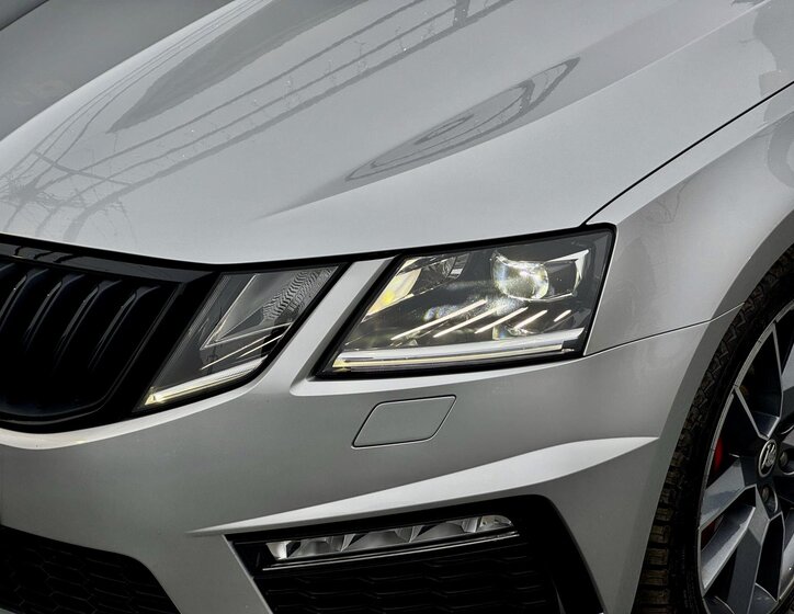 Škoda Octavia Liftback 2,0 l 180 kw