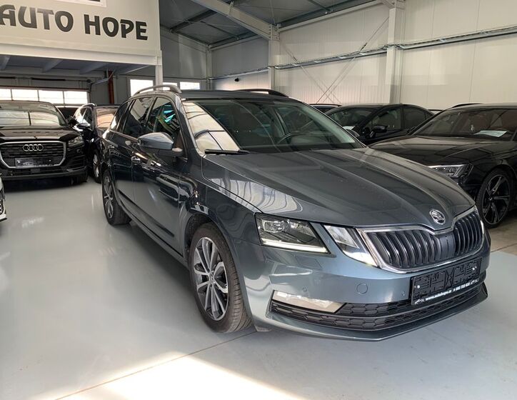 Škoda Octavia 1