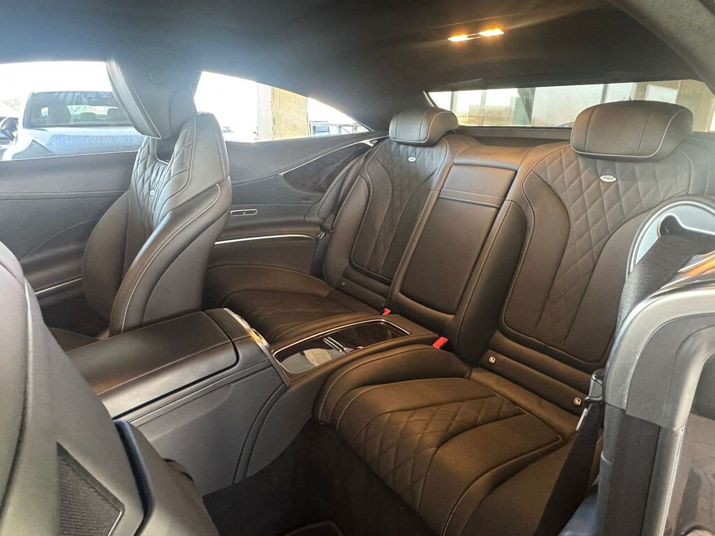 Mercedes-Benz Třídy S Kupé 4,0 l 345 kw