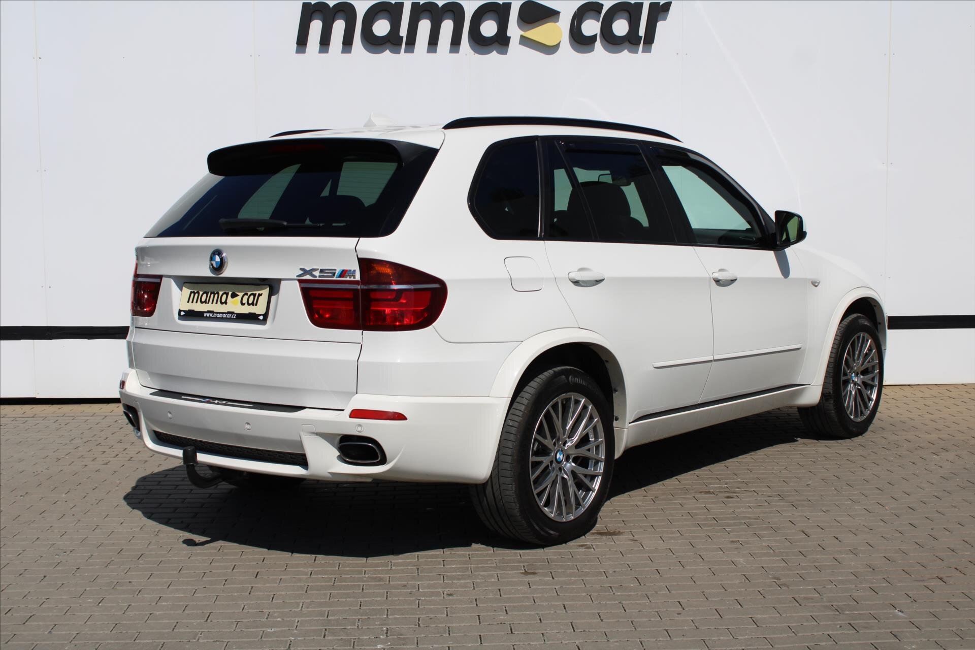 BMW X5 SUV / Terénní 3,0 l 225 kw