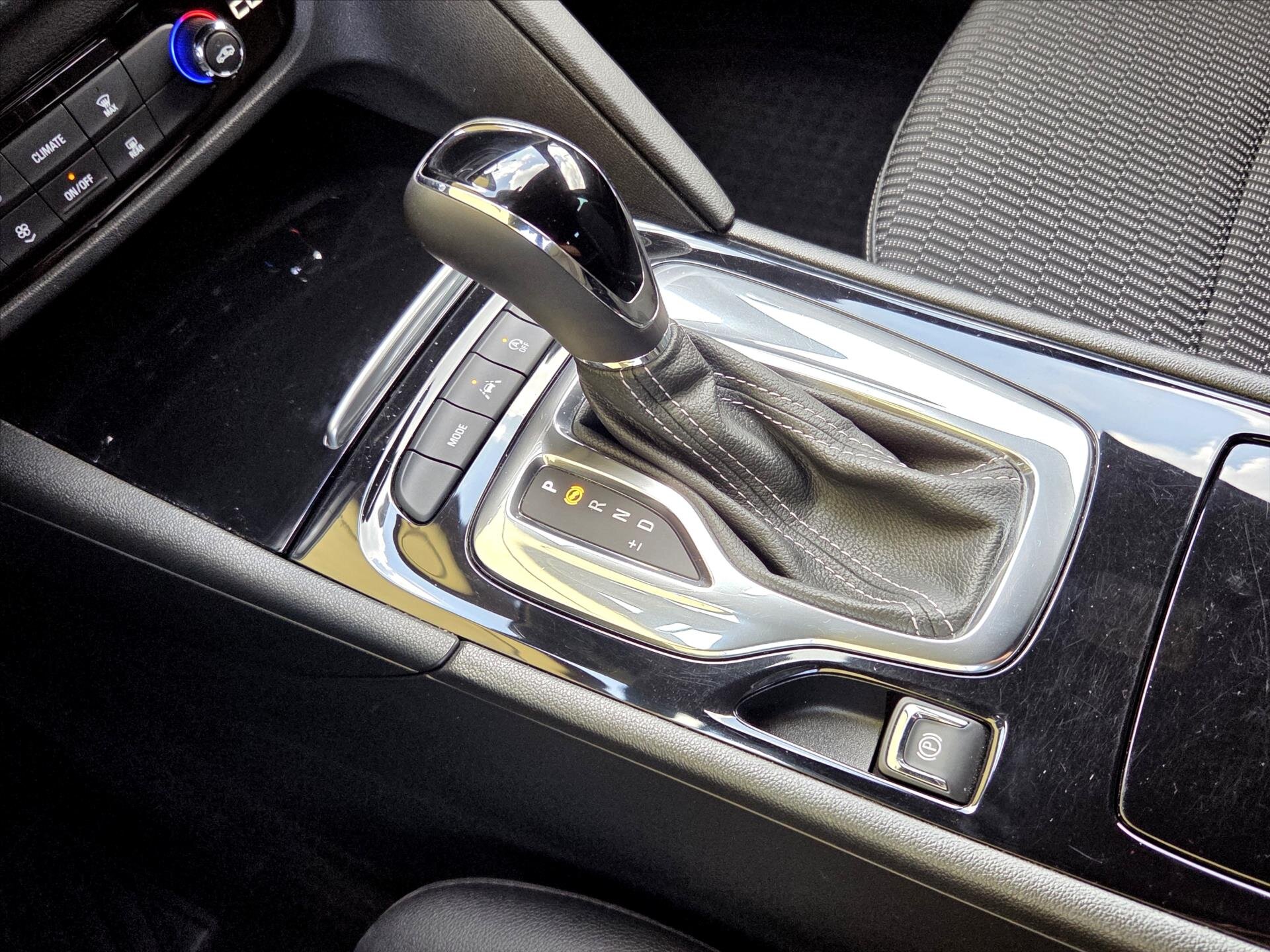 Opel Insignia Kombi 2,0 l 128 kw