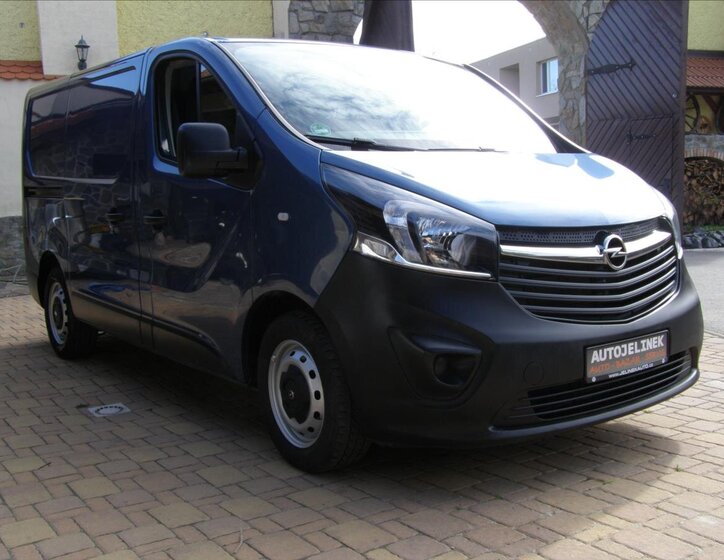 Opel Vivaro 7