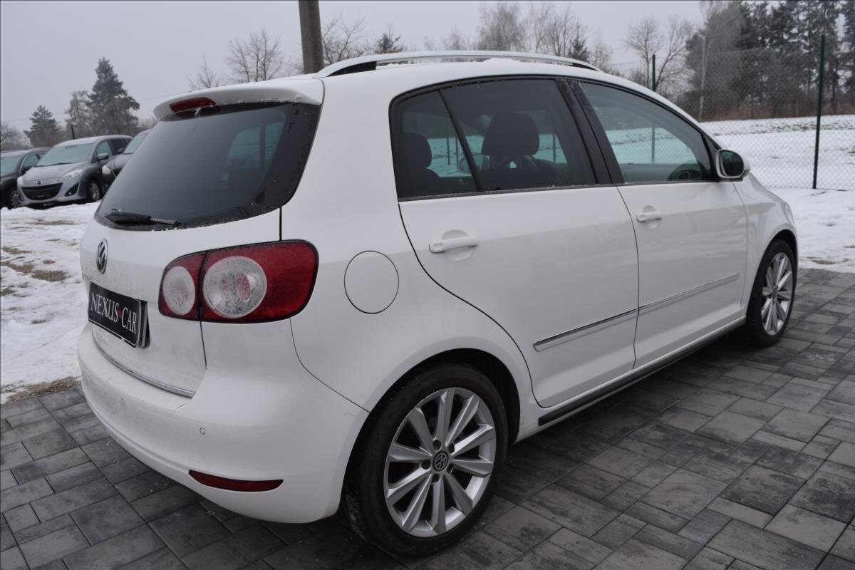 Volkswagen Golf Kombi 1,6 l 77 kw