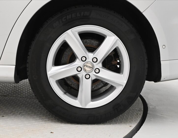 Ford S-MAX MPV 2,5 l 110 kw