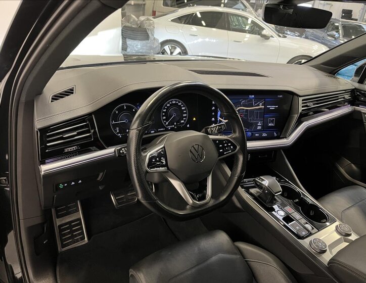 Volkswagen Touareg 40