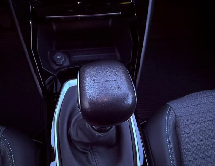 Peugeot 2008 Hatchback 1,2 l 74 kw