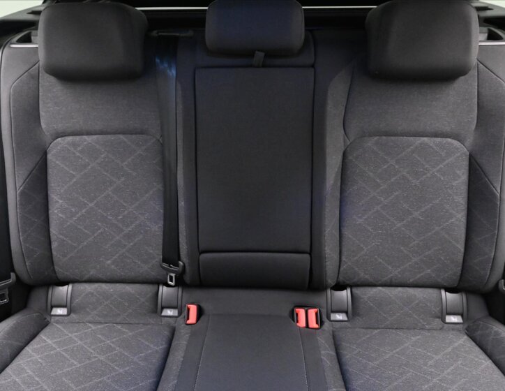 Volkswagen Golf Kombi 2,0 l 110 kw