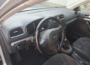 Volkswagen Golf Kombi 1,6 l 77 kw