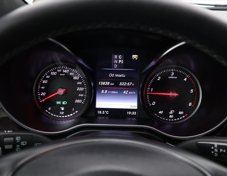 Mercedes-Benz Třídy V Kombi 2,1 l 140 kw