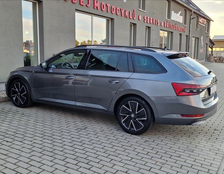 Škoda Superb Kombi 2,0 l 110 kw
