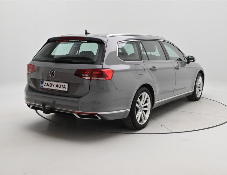 Volkswagen Passat Kombi 2,0 l 110 kw