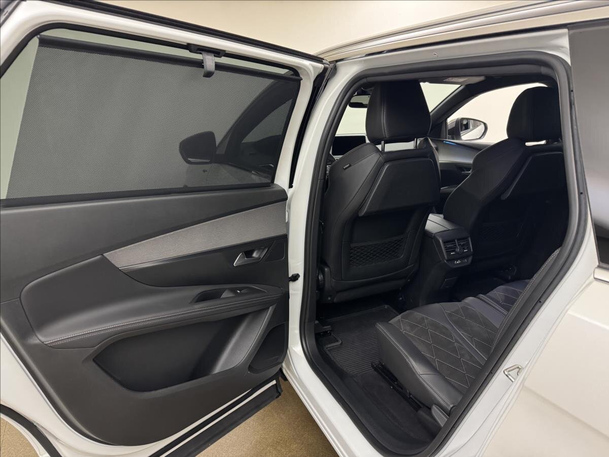 Peugeot 5008 SUV / Terénní 2,0 l 133 kw