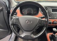 Hyundai i10 16