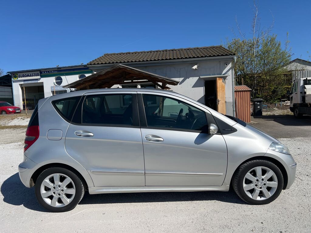 Mercedes-Benz Třídy A Hatchback 2,0 l 103 kw