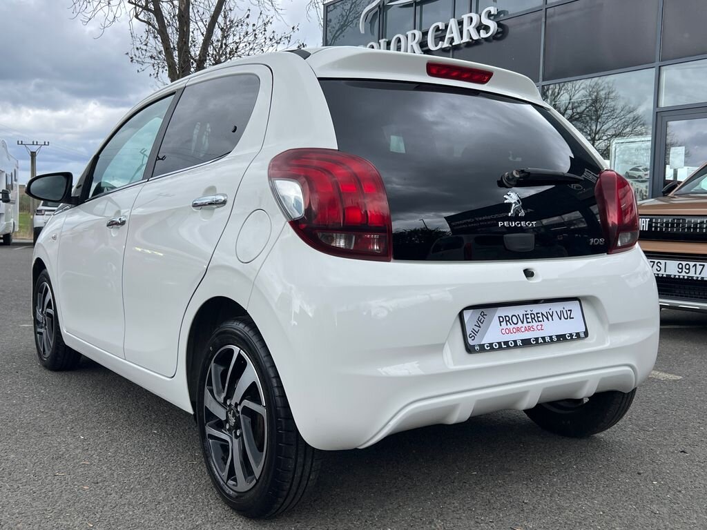 Peugeot 108 Hatchback 1,2 l 60 kw