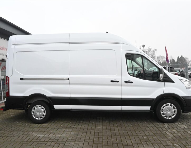 Ford Transit 4
