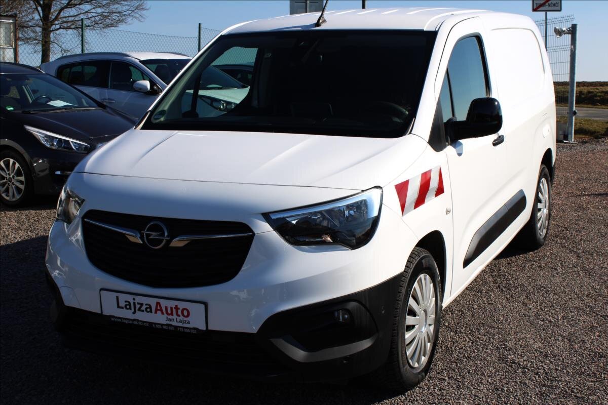 Opel Combo Skříň 1,5 l 96 kw