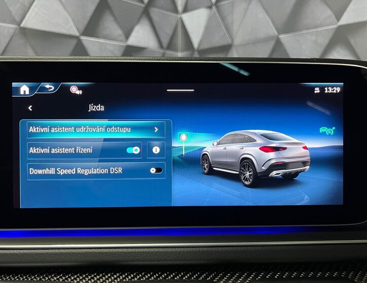 Mercedes-Benz GLE SUV 3,0 l 270 kw