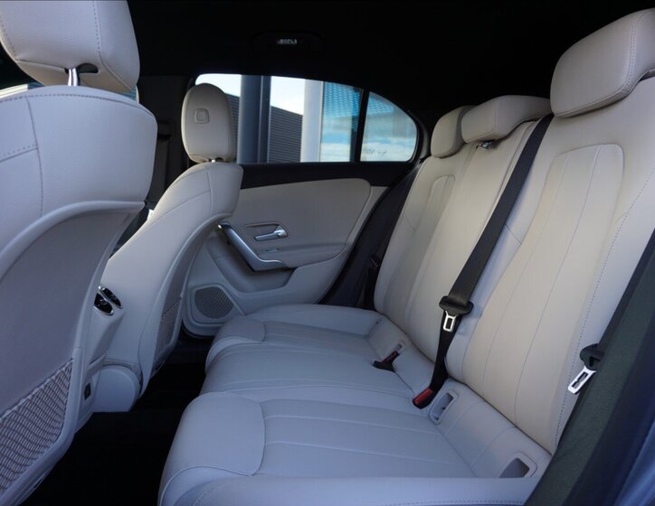 Mercedes-Benz Třídy A Hatchback 1,3 l 100 kw