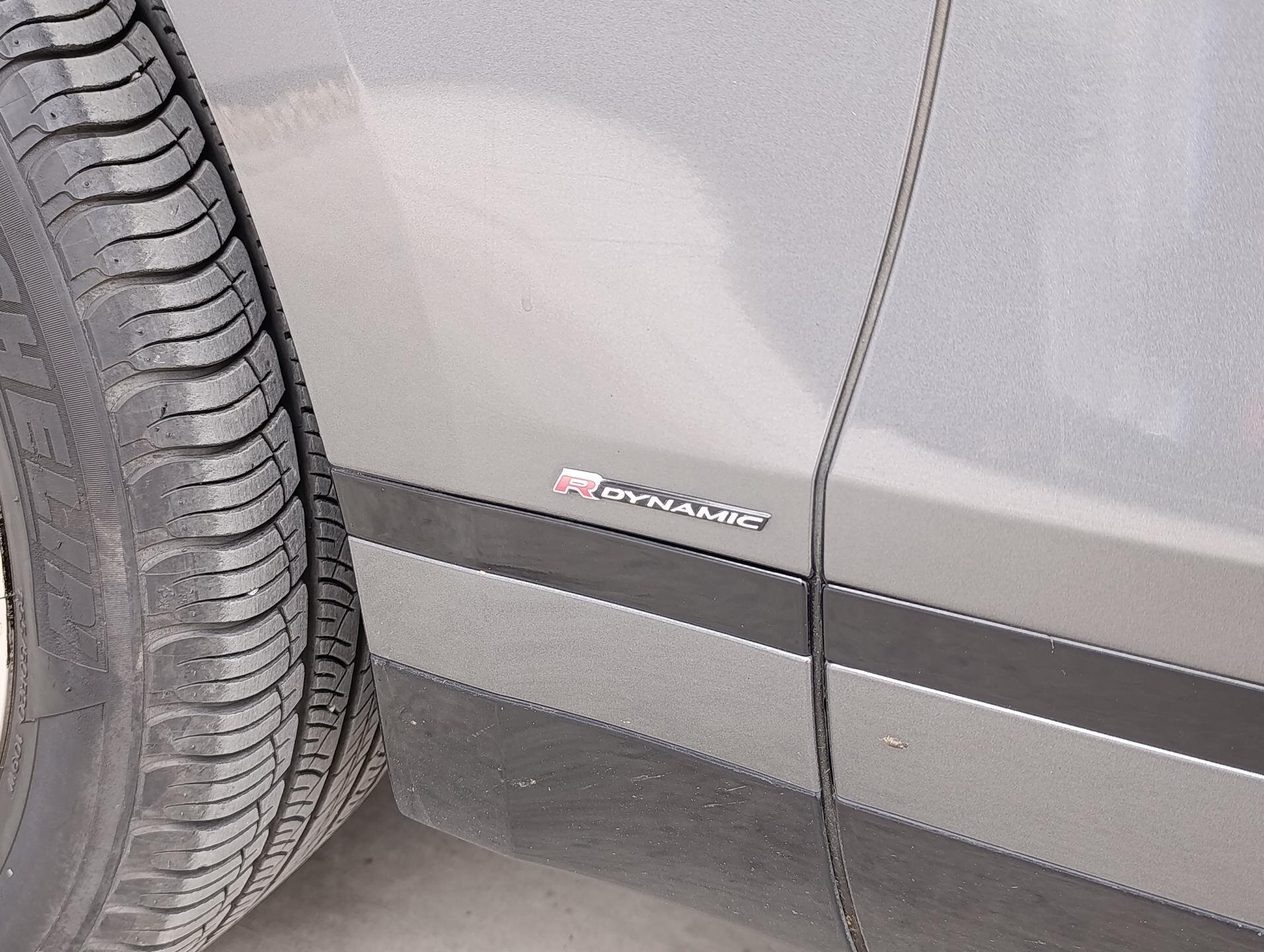 Land Rover Range Rover Velar SUV / Terénní 2,0 l 184 kw